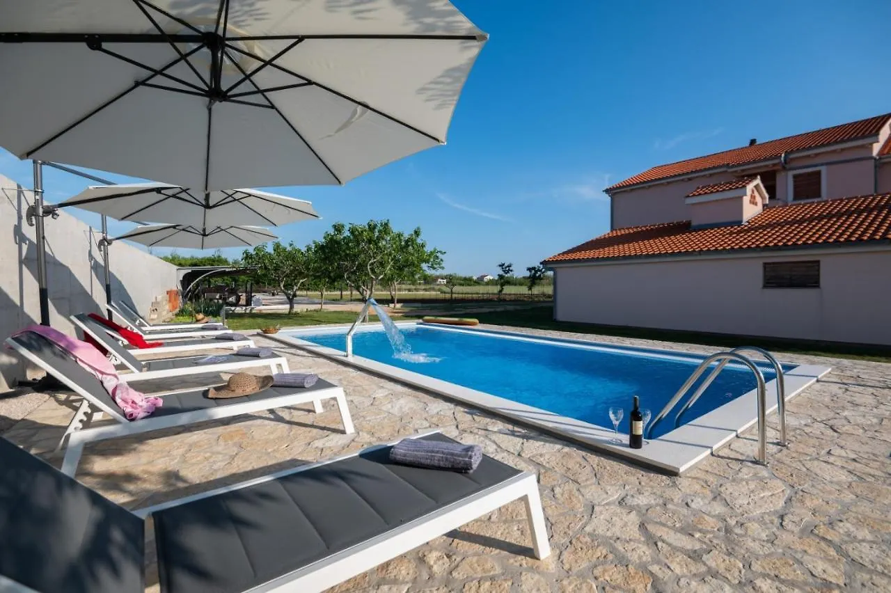 Apartment In Privlaka With Sea View, Balcony, Air Conditioning, Wifi 3598-2 Croatia