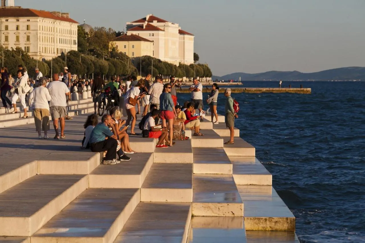 Apartment In Privlaka With Sea View, Balcony, Air Conditioning, Wifi 3598-2